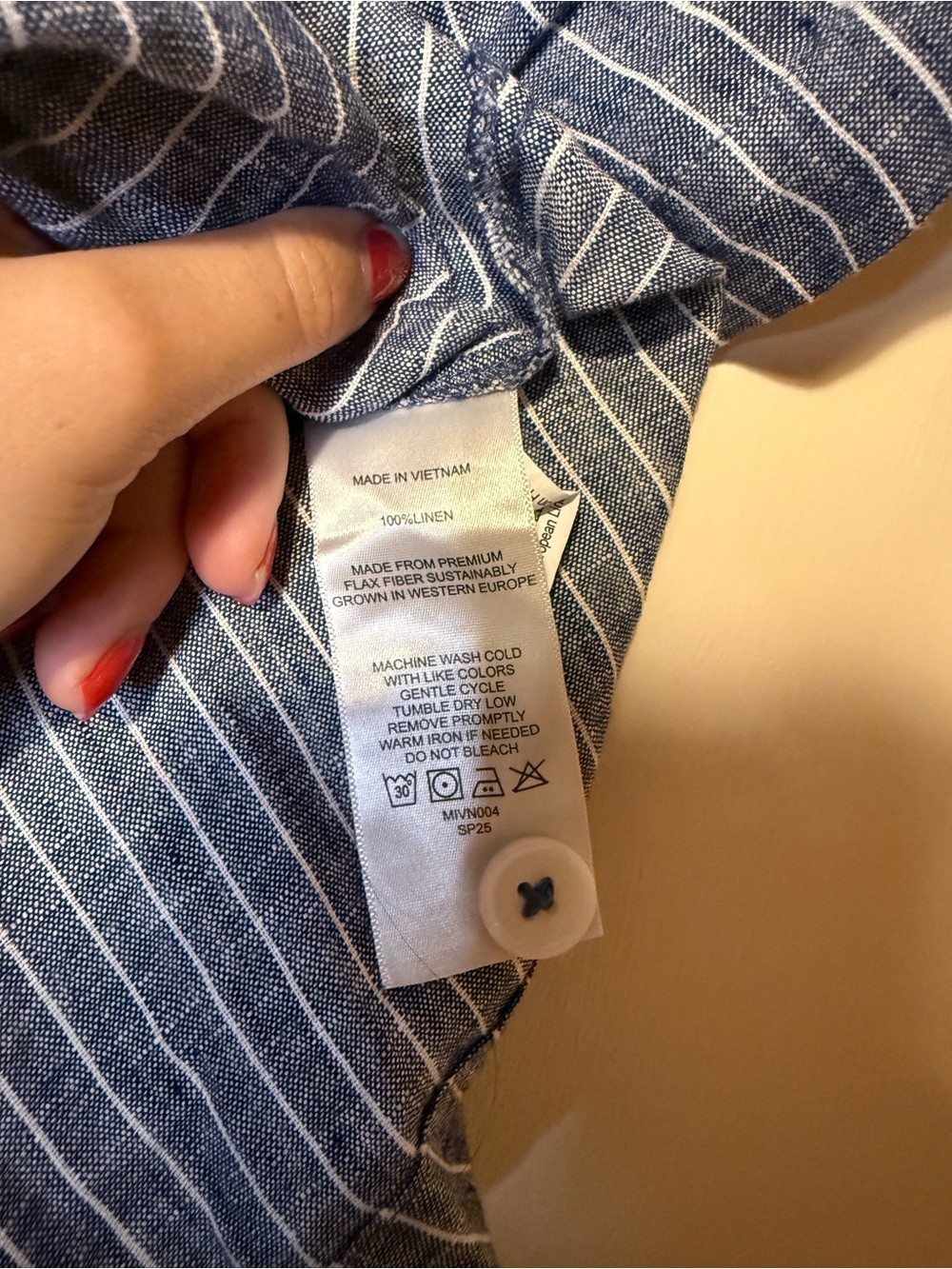 Quince 100% European Linen Button Front Dress in Chambray Stripe Size Small - Picture 7 of 8